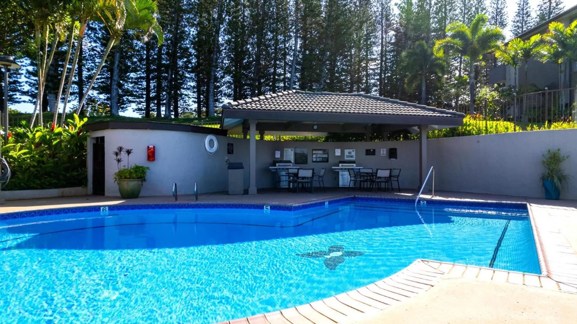 Kbm Resorts Spacious 5-Bedroom Kapalua Golf Collection Multi Unit Listing Same Floor Golf Course Views 3 Free Rental Cars Kgv-19P2P3T1